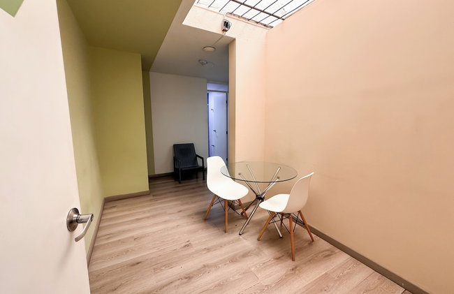 Manila by Roots Rentals - Foto 62