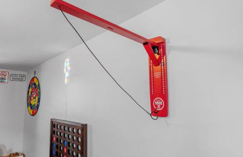 9 Bedroom, 14 Beds House Great for Big Groups Near Boardwalk, Tropicana - Foto 22