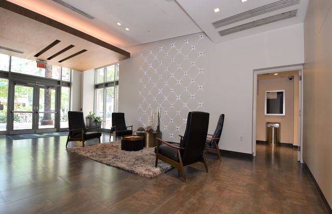 Lovely apt in the heart Midtown - Photo 2