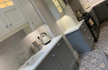 Luxury Lakeside Living Broadview 2 Georgian Town House - Foto 9