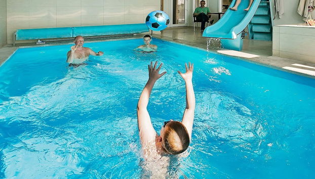 Luxury Pool Retreat by Sea - By Traum Ferienwohnungen - Foto 4, Piscina