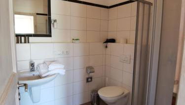 Weingut Amlinger&Sohn - Photo 2