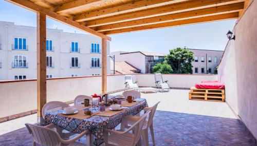 Ibiscus Apartment with Terrace by Wonderful Italy - Foto 2