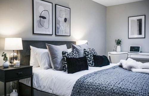 Spacious 1 bed flat with balcony minutes walk to Canary Wharf - Foto 8