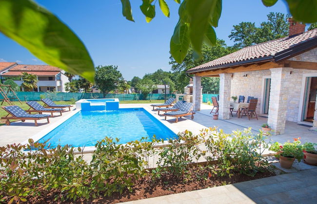 Villa in Medvidici With Pool Near Porec Beach - Foto 28