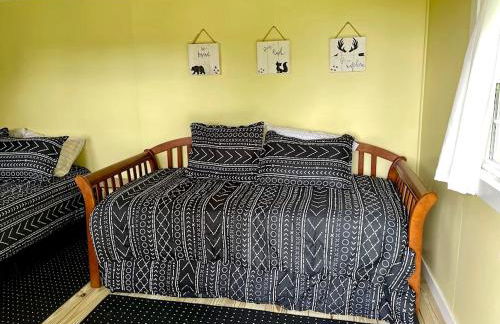 Charming Cabin Surrounded by Woods and Fields in Oberlin, Ohio - Foto 10