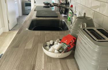 Moat View FREE PARKING, CENTRAL, EV PLUG - Foto 20