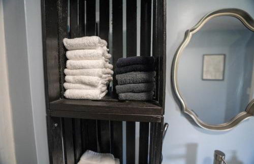 Cabin w Boat Parking Near Lake of Egypt - Foto 27