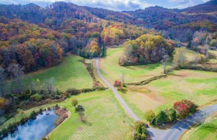 Near Highlands Luxury Mountain Escape with Hot Tub - Foto 44