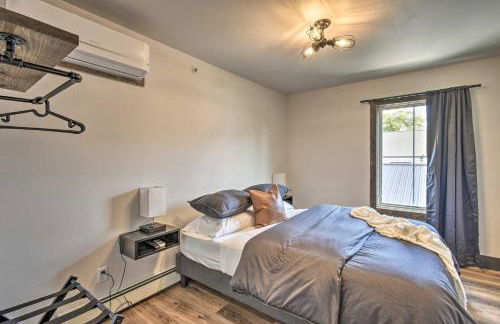 Elkhart Lake Townhome, Mins to Road America! - Foto 19