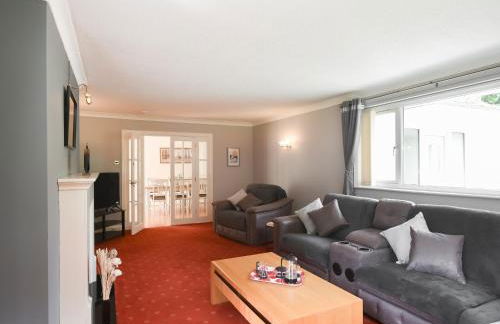 The Bungalow - Photo 5