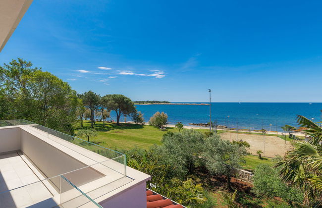 Penthouse Mira - Photo 8