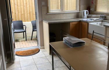 The Annexe Room Hea Close - Photo 6