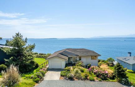 The Majestic Blue View by Avantstay Waterfront - Photo 2