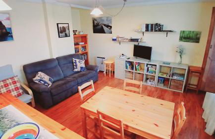 Acogedor bajo con terraza y vistas - Foto 2