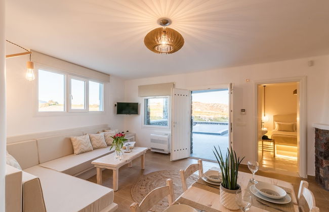 Klimata House - Private Hot Tub Pool & BBQ Villa - Photo 13