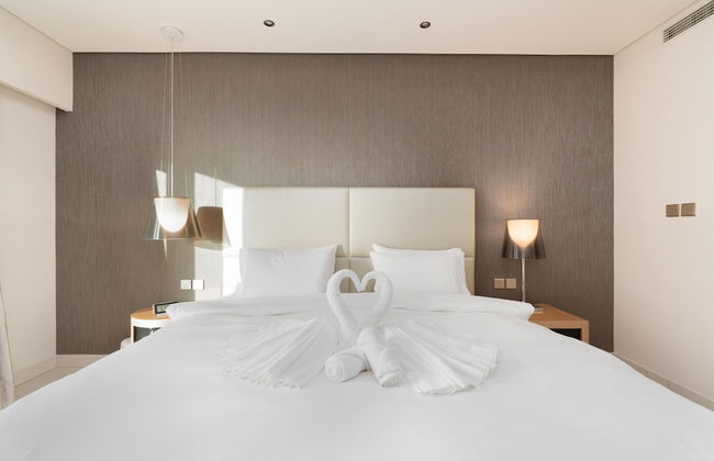 Lux BnB Paramount Tower I Burj Views - Photo 11