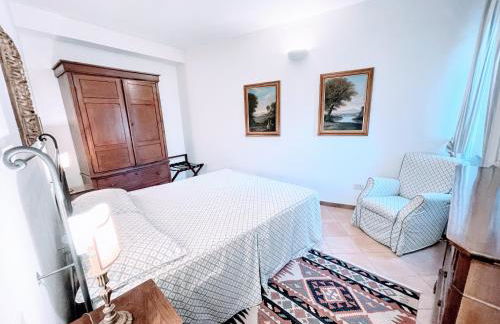 Serene Tuscan Retreat With Breathtaking Views - Photo 56