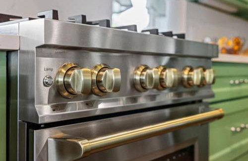 Spacious, Peaceful, Historic - 3 Minute Walk to the Square - Foto 11