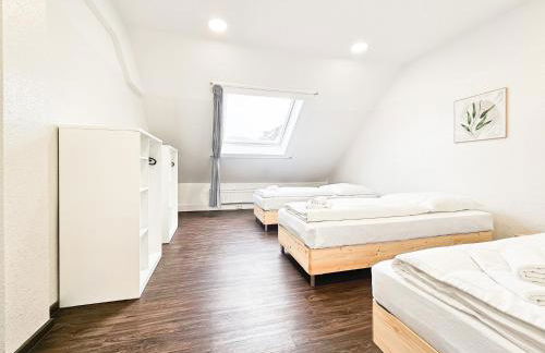 Tolstov Apartments - City Center Apartments with 5 Rooms - 10 Min Messe DUS - Foto 33