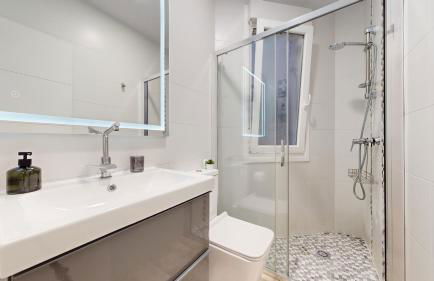 Viana Vivienda Turística moderna y reformada con WiFi - Foto 8