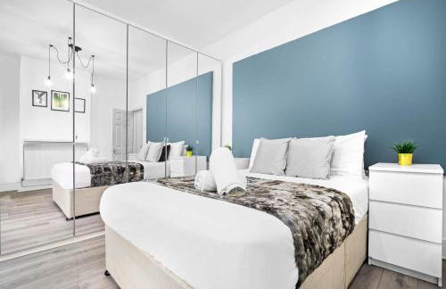 Stylish 4 Bedroom Townhouse - Edgbaston - Near Birmingham City Centre - Sleeps 8 - Parking - 578P - Foto 11