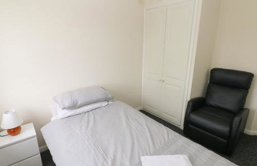 21 Heol Gylfinir - Foto 17