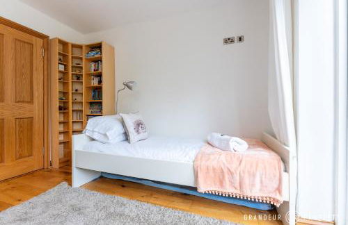 Bracken Bliss by Grandeur Property - Photo 26