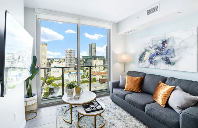 Modern High-Rise Condo with Pool/Gym, in Central DT MIAMI! - Photo 69