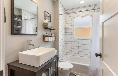 Modern condo in the heart of uptown Butte - Unit A - Foto 7