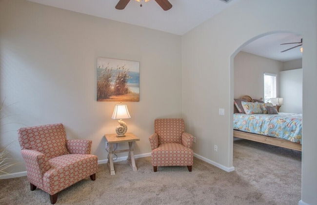 732bd 4 Bedroom Villa by RedAwning - Photo 4