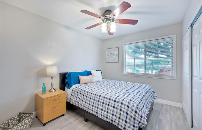 Carlsbad Charm 3 BDR Stunner! - Foto 6