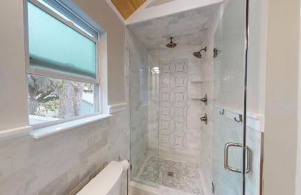 Renovated Romantic Guesthouse Historic Downtown Easy Half Mile Stroll - Beach only 3 Miles! - Foto 15