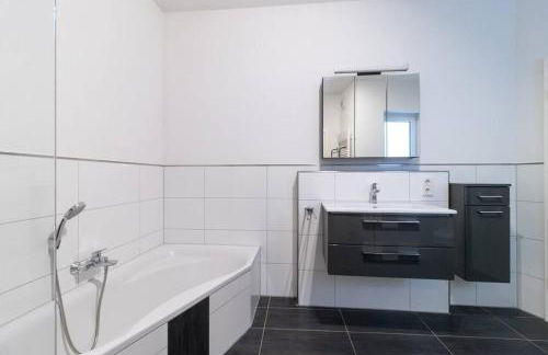 200m² Wohnung mit 6 Schlafzimmer - Foto 11