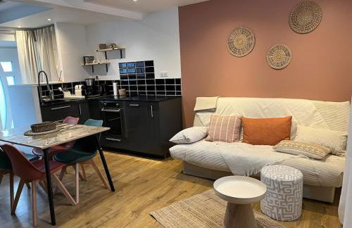 Maison de bourg au coeur du parc des volcans d'Auvergne - Foto 1