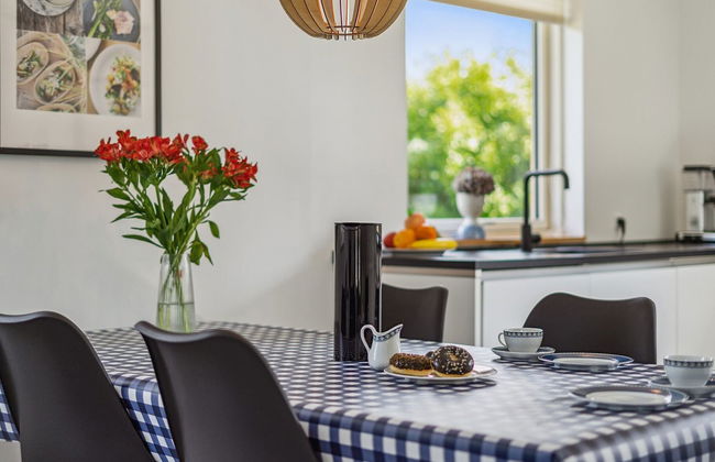 "Henric" - 500m from the sea - Foto 8