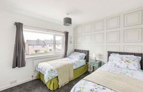 Entire Immaculate 3 Bedrooms House in Blackburn Weekend Away - Foto 10