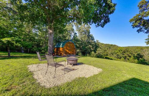 Just a Cast Away Cassville Cabin with Covered Deck - Foto 28