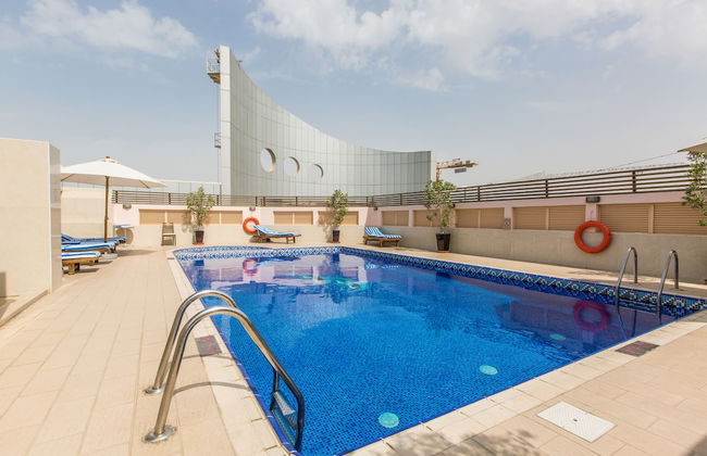 Radiance Premium Suites - Photo 17