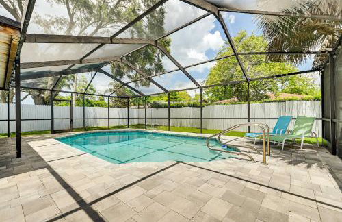 Pet-Friendly Home with Pool in Palm Harbor! - Foto 15