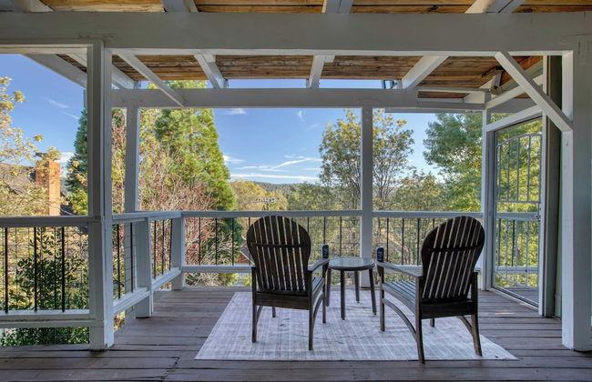 Lake Access, Game Room, Firepit, 3 Decks w/ Views Lakeview Ridge by Avantstay - Foto 4