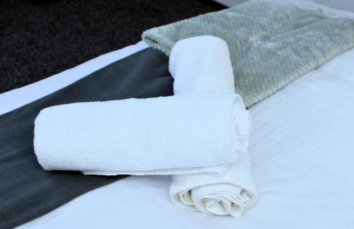 Tranquil Stays at 3 bedroom House in Dagenham - Foto 30