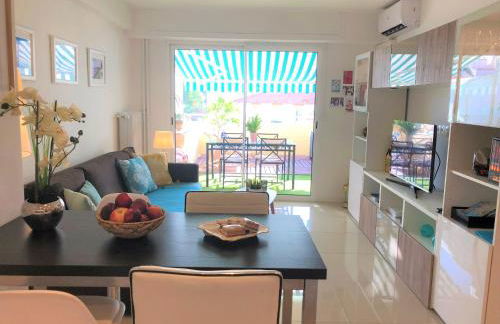 Appartement Cosy Calme Central-Terrasse Proche Palais - Foto 2