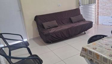 Casa aconchegante prox ao Sesc Bertioga 2 quartos, 2 banheiros - Foto 3