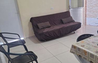 Casa aconchegante prox ao Sesc Bertioga 2 quartos, 2 banheiros - Foto 3