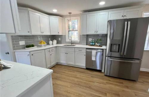 Modern 4BDRM West Hartford Home In Great Location! - Foto 8