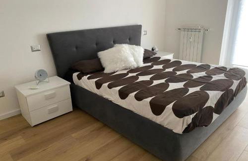 Home Leopardi HUMANITAS , Assago Forum, ieo INTERO APPARTAMENTO - Foto 17