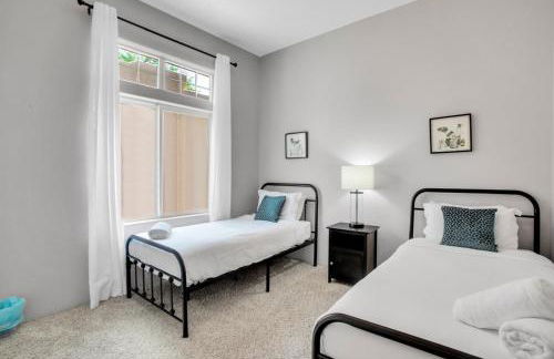 The Desert Gem Pool Spa Gated Home - Photo 38