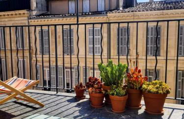 Terrasse - Hyper centre - 2 chambres - Parking gratuit - Calme & lumineux - Arrivée autonome - Foto 10