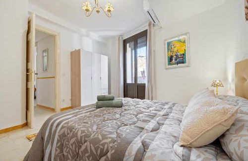 Apartamentos El Compromiso - Foto 21